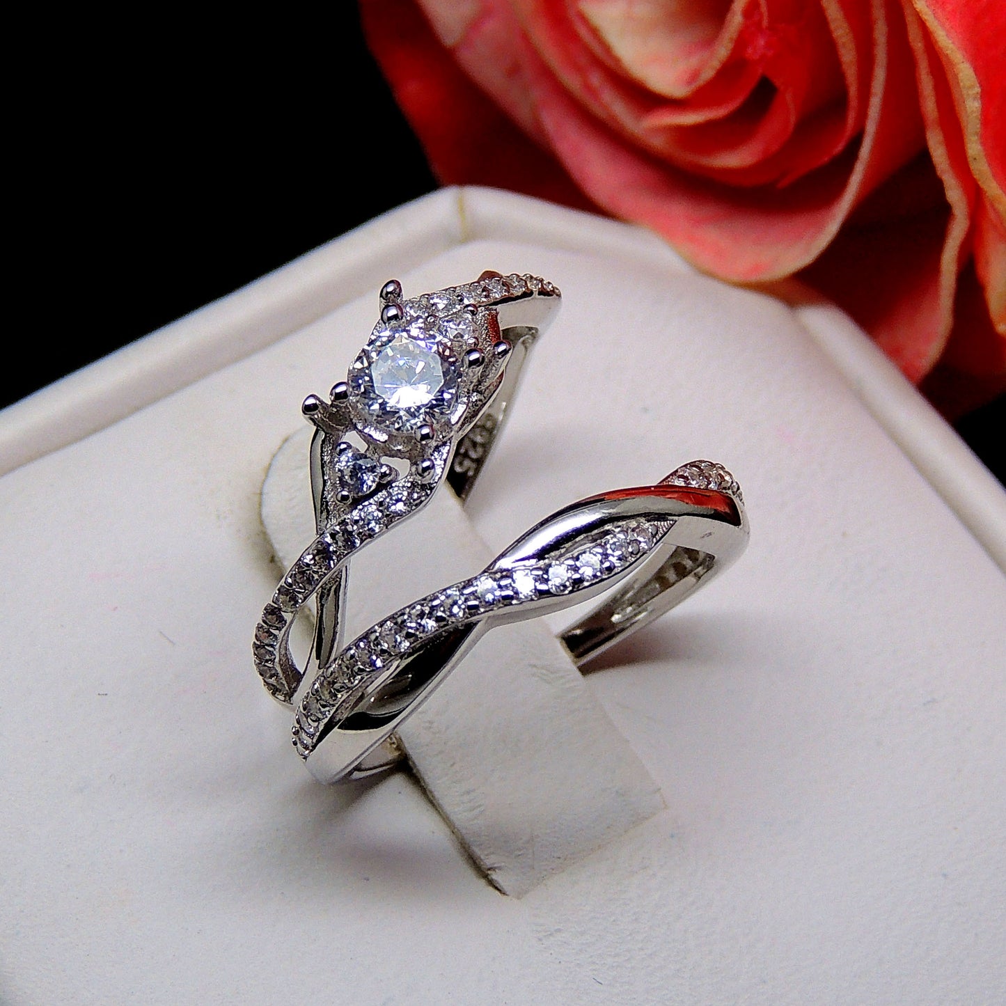 ContessaWeddingRingSetforWomenSterlingSilverEngagementRingCzBandGingerLyneCollection_Silver-2