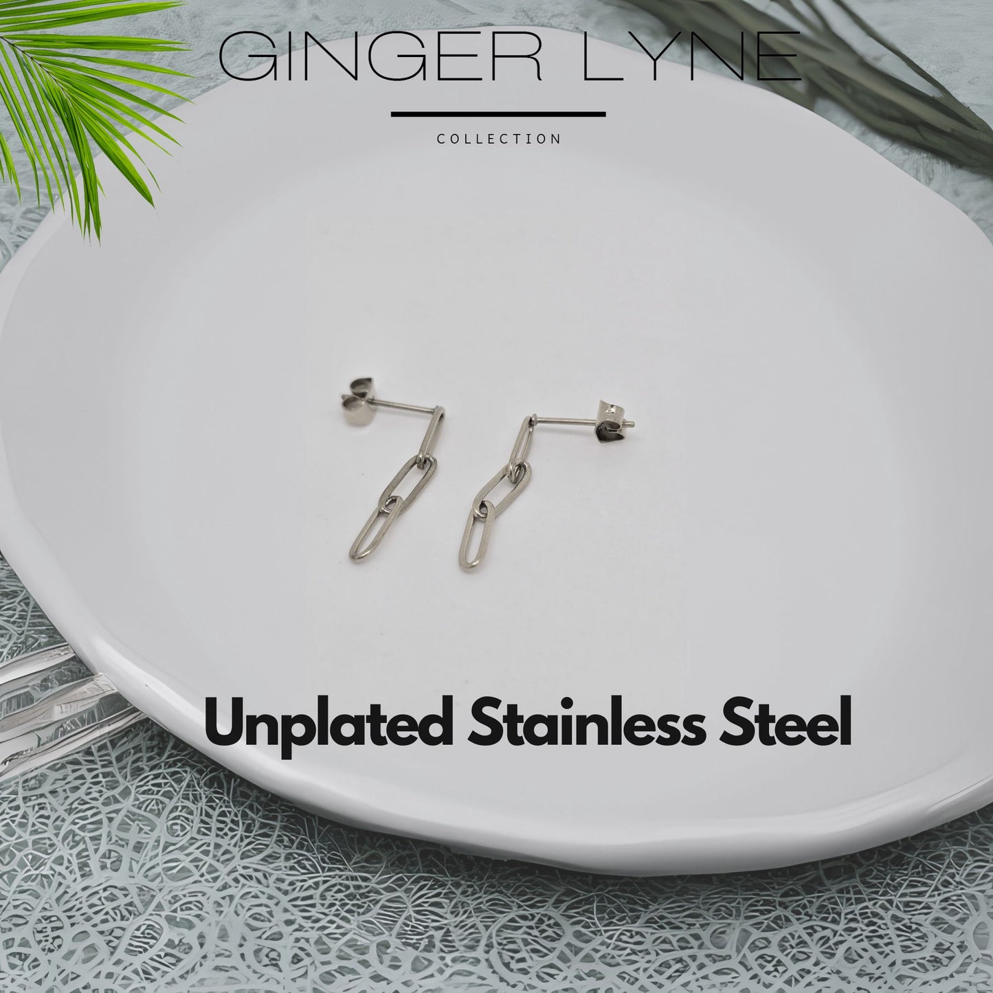 PaperclipChainLinkDangleEarringsforWomenGoldorSilverStainlessSteelGingerLyneCollection_Gold-3